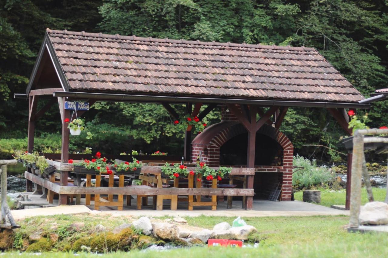 Stone Room-Kamena Soba Sipovo Exterior foto