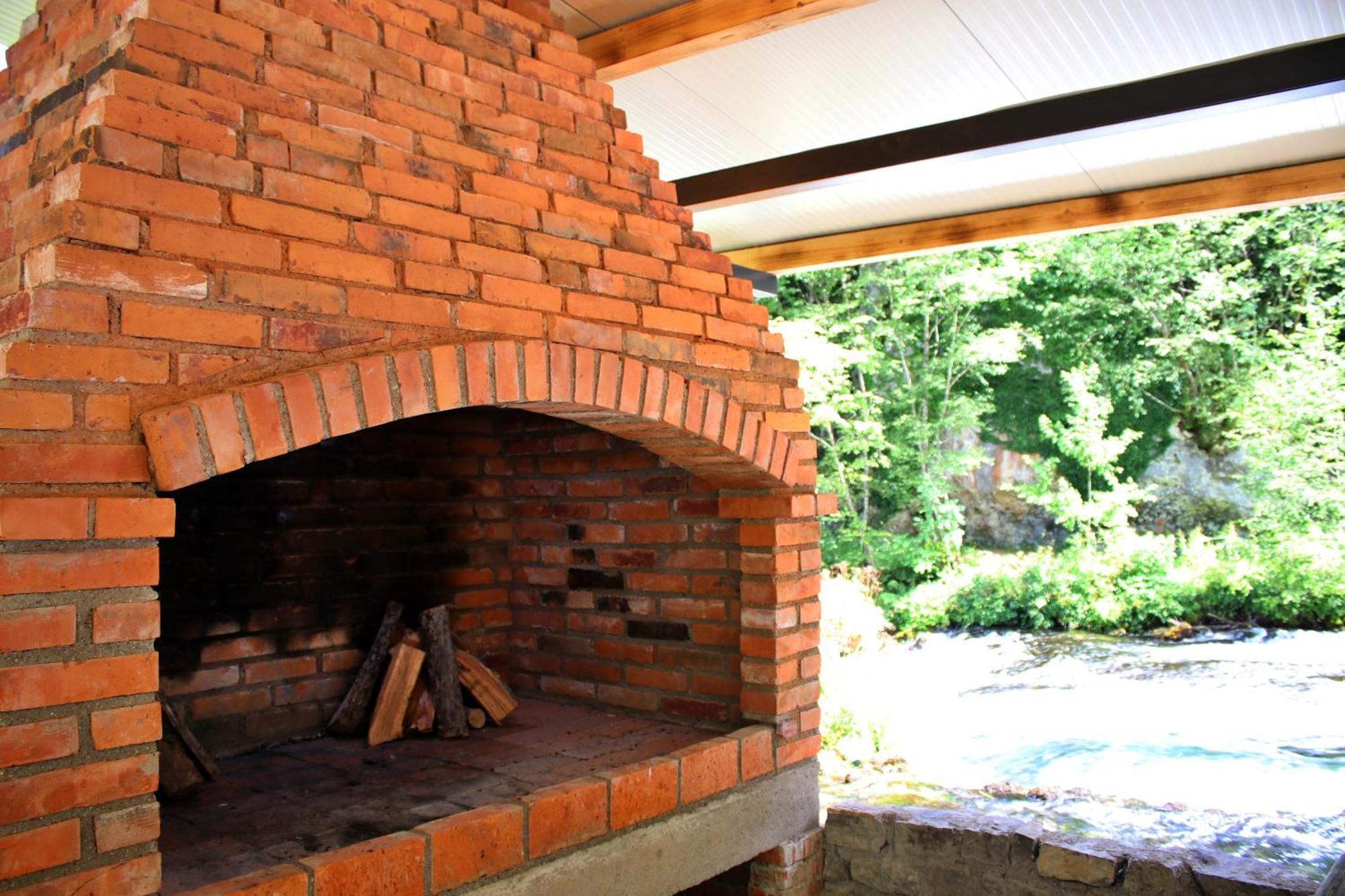 Stone Room-Kamena Soba Sipovo Exterior foto